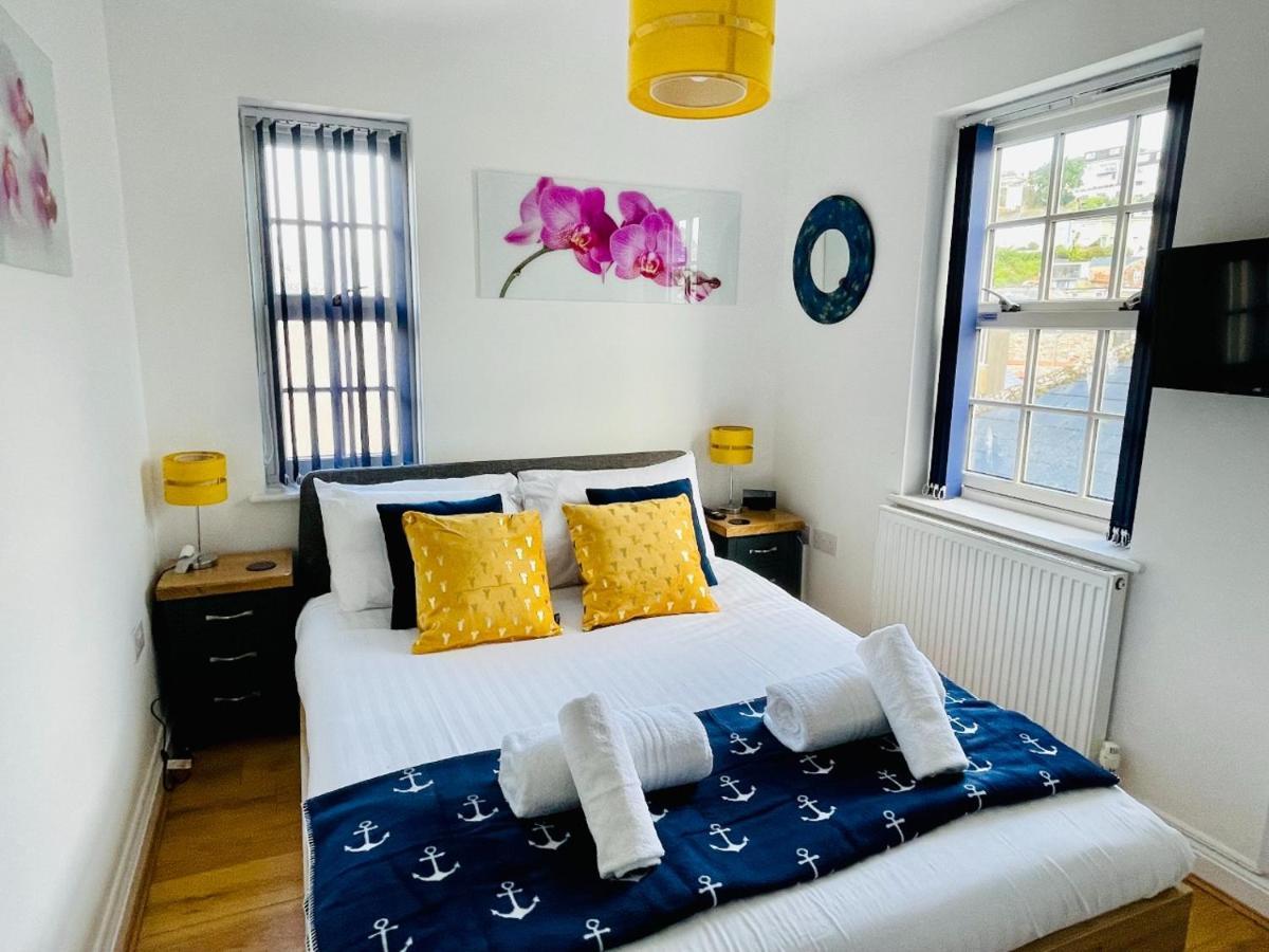 Captains Rest - 2 Bedroom Apartment In The Heart Of Brixham Eksteriør billede