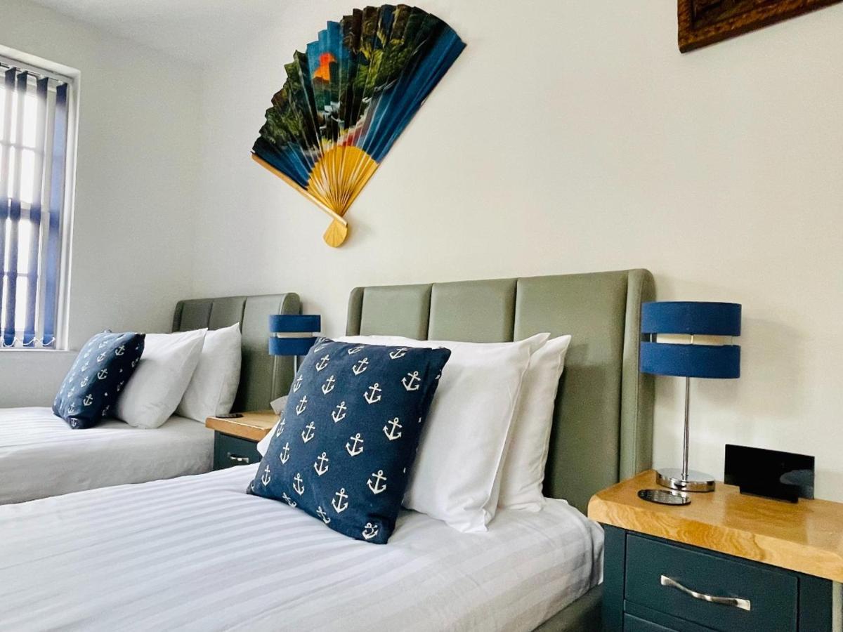 Captains Rest - 2 Bedroom Apartment In The Heart Of Brixham Eksteriør billede